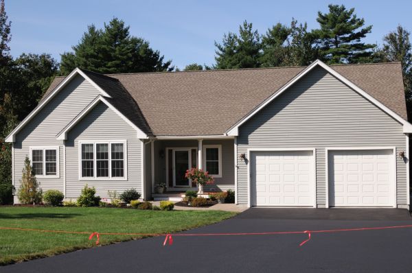Cost of Sealcoating Service in Des Moines